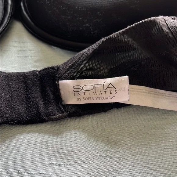 Sofia by Sofia Vergara Black T-Shirt Bras with Padded Cups 38 C - Picture 4 of 8